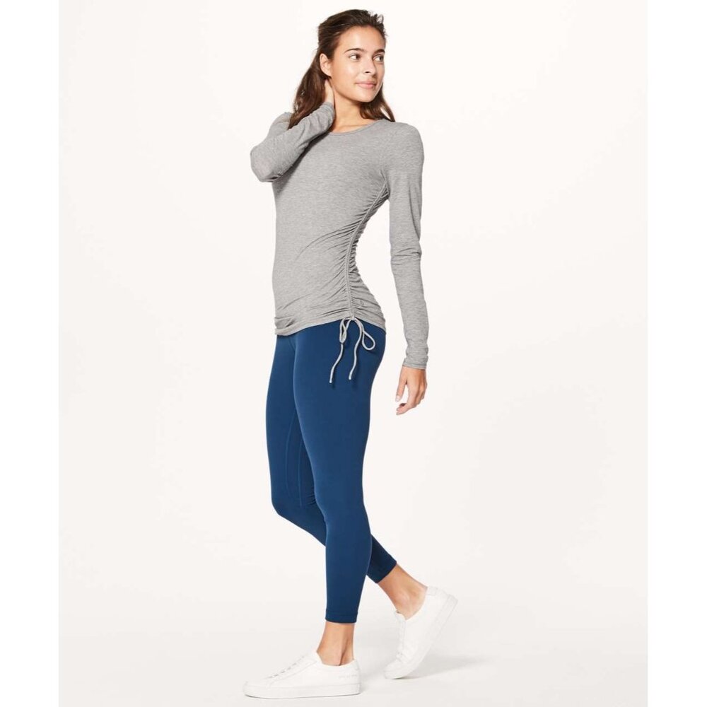 Lululemon Heathered Medium Grey Cinch It Long Sleeve Top Womens Size 4